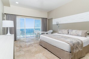 Deluxe Ocean View King | Free minibar, in-room safe, laptop workspace, blackout curtains - Krystal Grand Puerto Vallarta All Inclusive (Puerto Vallarta)