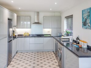 Dishwasher, highchair