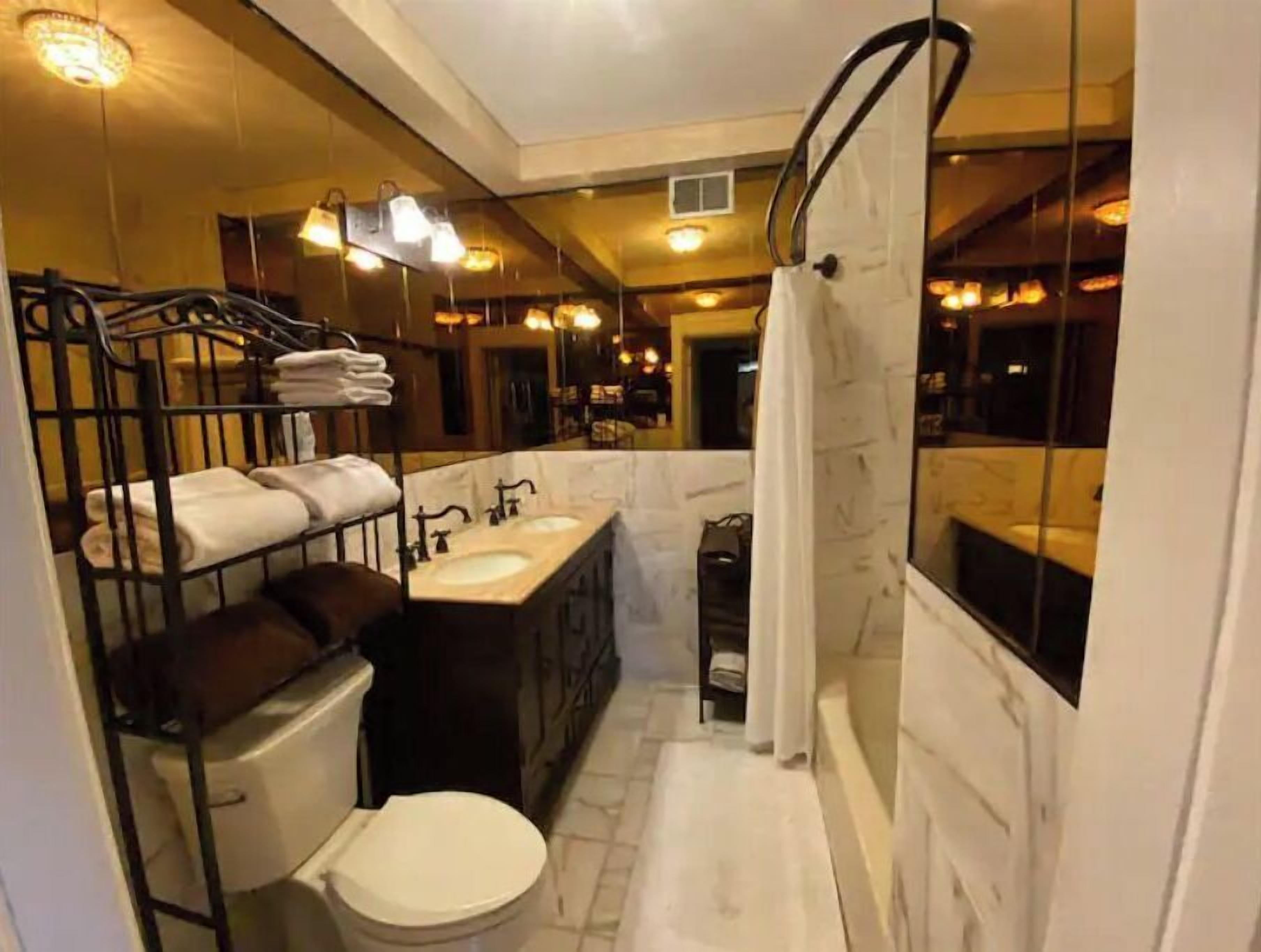 Combined shower/tub, hair dryer, towels, soap