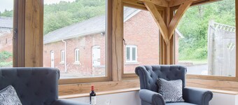 2 bedroom accommodation in Letton