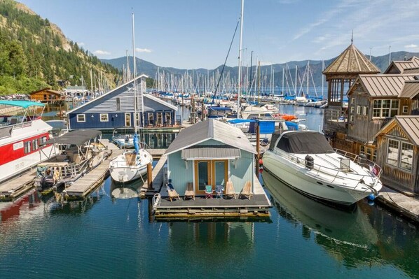 Marina