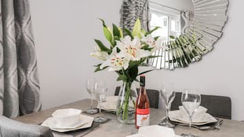 Cottage | Tempat makan