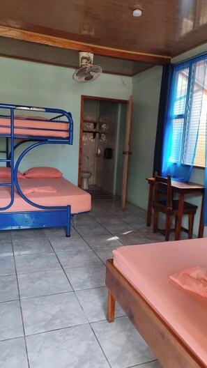 Family Room | Hypo-allergenic bedding, individually furnished, desk, laptop workspace