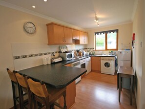 Geschirrspüler, Hochstuhl