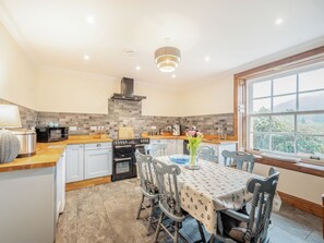 Dishwasher - Eckford House - UK39880 (Dunoon)