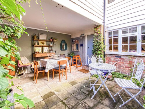 3 bedroom accommodation in Tenterden