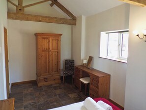 3 habitaciones, wifi gratis, ropa de cama y acceso para silla de ruedas 