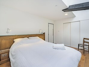 4 bedrooms, free WiFi, bed sheets - St Margaret's Church (High Bentham, near Ingleton)
