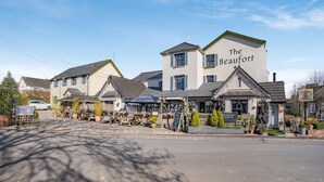 Exterior - 1 bedroom accommodation in Raglan, near Usk (Raglan, near Usk)