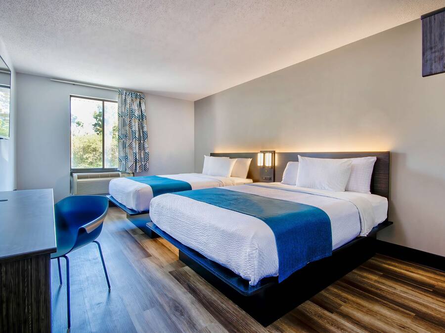 Blackout drapes, WiFi, bed sheets