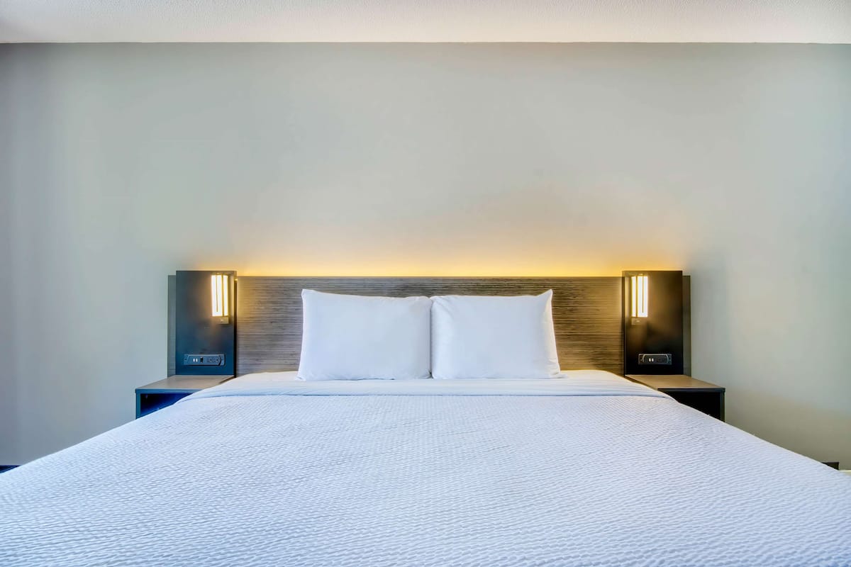 Blackout drapes, WiFi, bed sheets