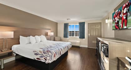 Red Roof Inn Los Angeles – Bellflower