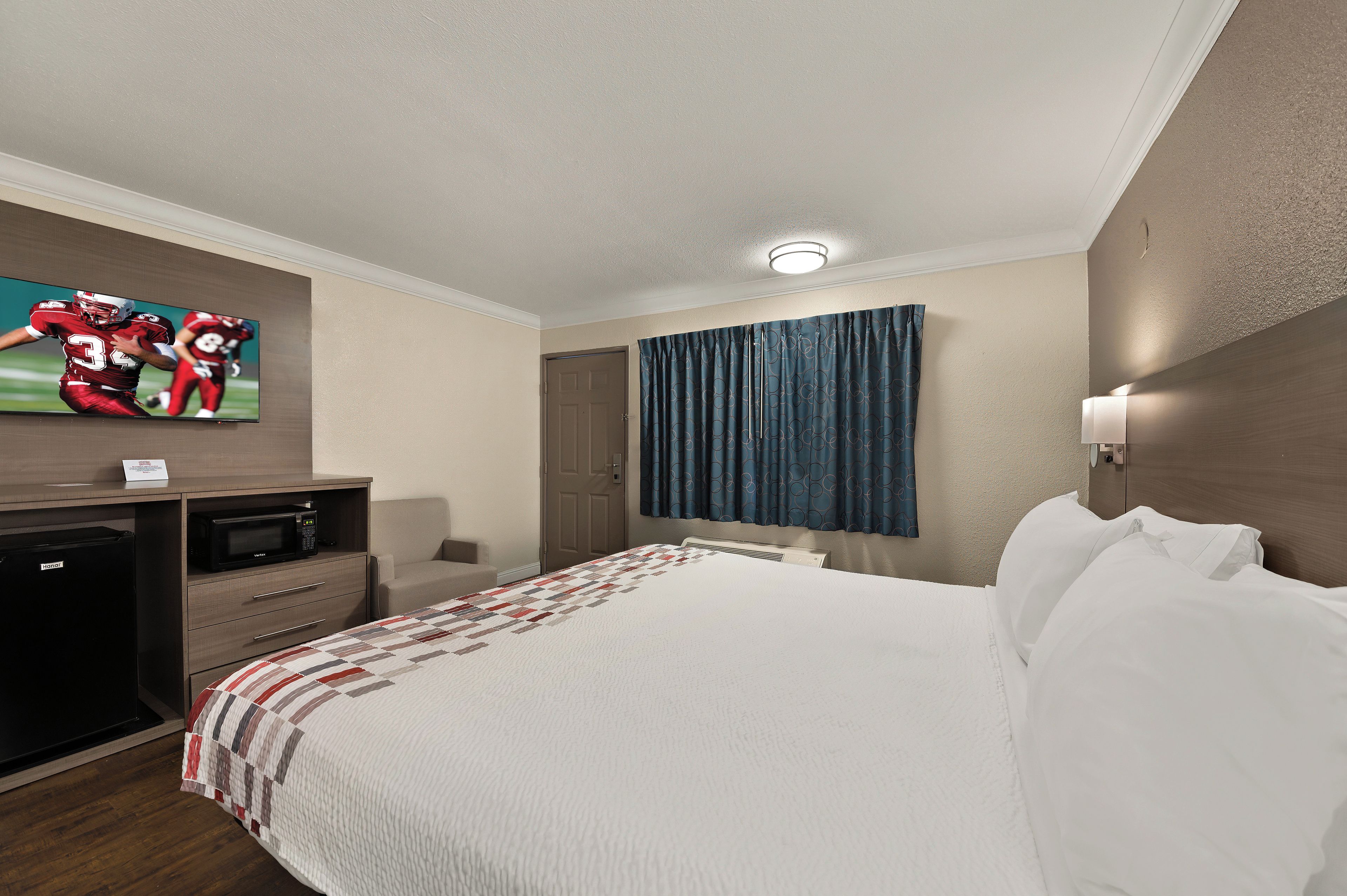 Photo - Red Roof Inn Los Angeles - Bellflower