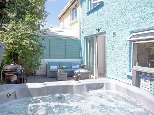 3 bedroom accommodation in Paignton