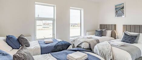 3 bedrooms, free WiFi, bed sheets