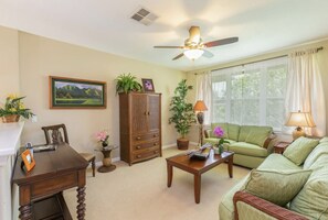 Smart TV, DVD player, books, printers