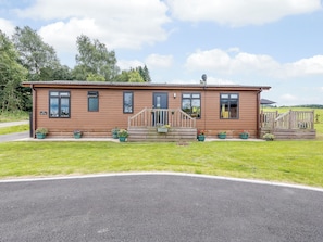 Unclassified image, 4 of 27, button