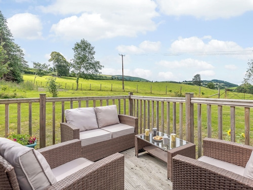 2 bedroom accommodation in Llanynis, near Builth Wells