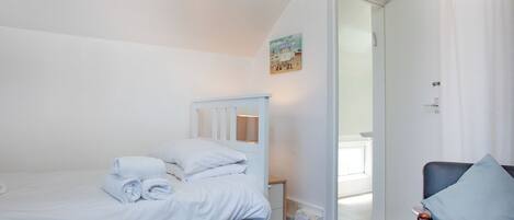1 chambre, Wi-Fi gratuit, draps fournis