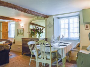 Dining - This charming cottage has a secluded garden which is perfect for relaxing in. (Ulwell, near Swanage)
