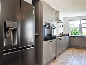 Geschirrspüler, Hochstuhl