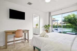 3 bedrooms, memory-foam beds, desk, iron/ironing board