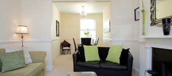 3 bedroom accommodation in Portland
