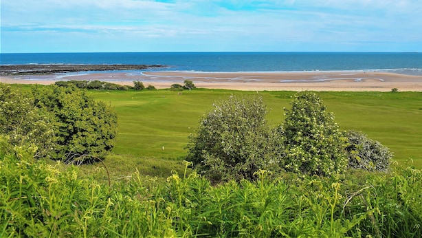 Unclassified image, 1 of 34, button - 3 bedroom accommodation in Alnmouth (Alnmouth)