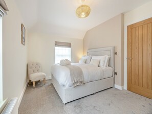 2 chambres, Wi-Fi gratuit, draps fournis