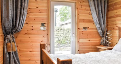 1 bedroom accommodation in Tansley, near Matlock