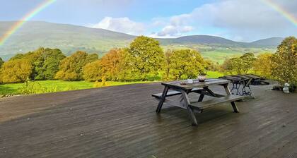 2 bedroom accommodation in Penybntfawr, near Oswestry