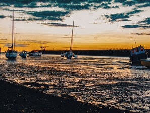 Imagem sem classificação, 2 de 22, botão