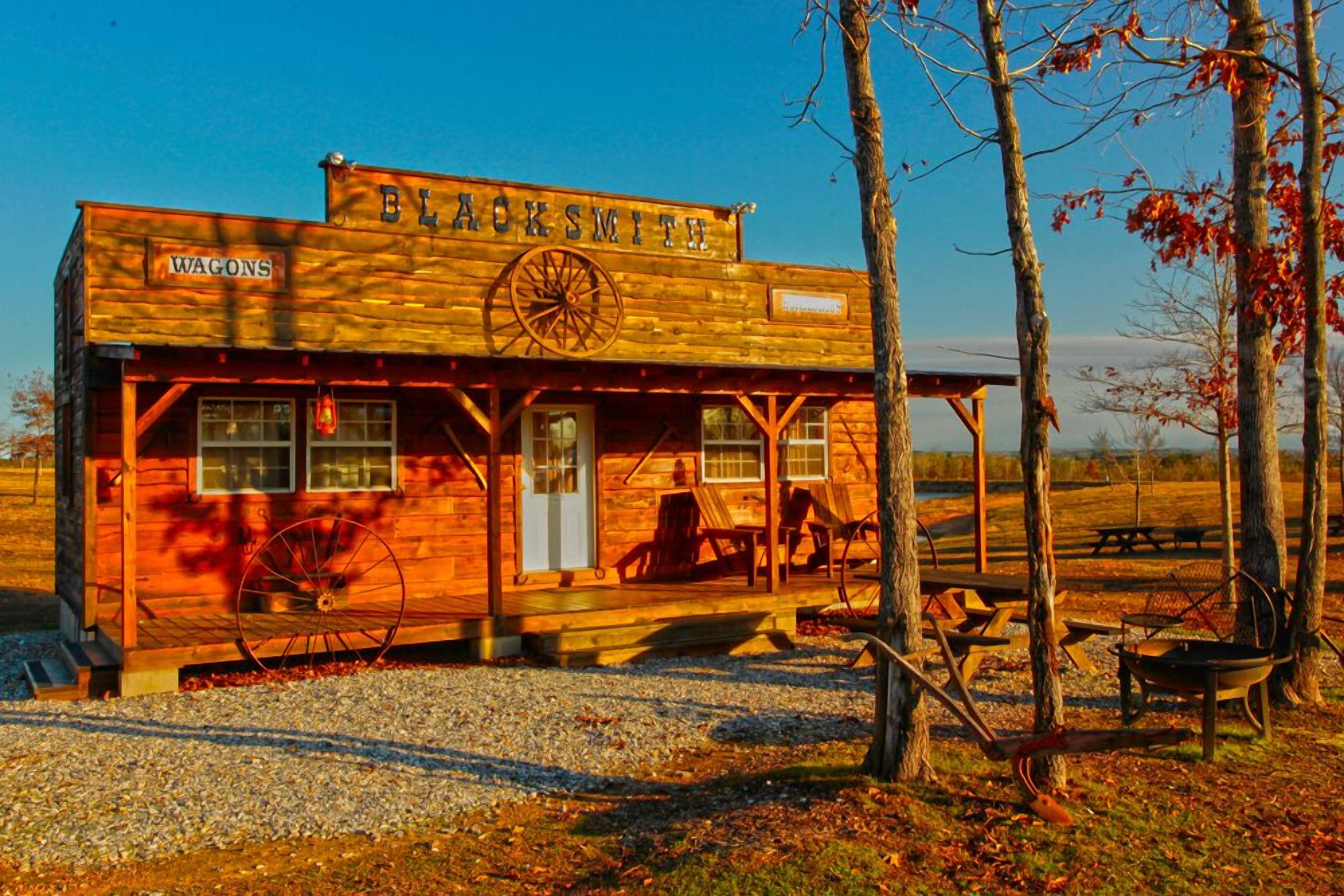 Superior-Ferienhütte | Individuell eingerichtet, kostenloses WLAN, Bettwäsche