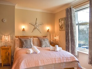 2 bedrooms, free WiFi, bed sheets