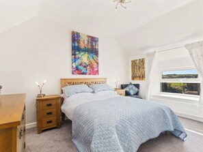 3 dormitorios, wifi gratis, ropa de cama