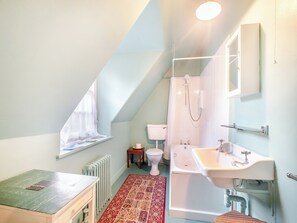 Bathroom - A charming semi detached property in the small village of Strachur. (Strachur)