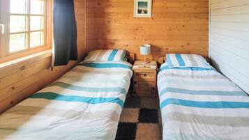 2 bedrooms