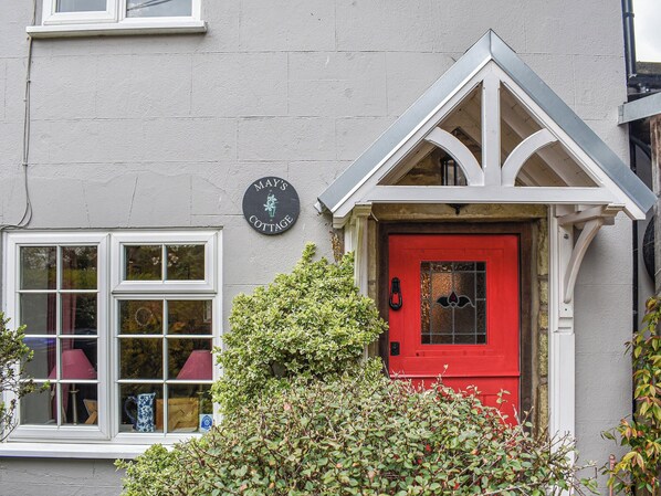 Exterior detail - 2 bedroom accommodation in Shaftesbury (Shaftesbury)