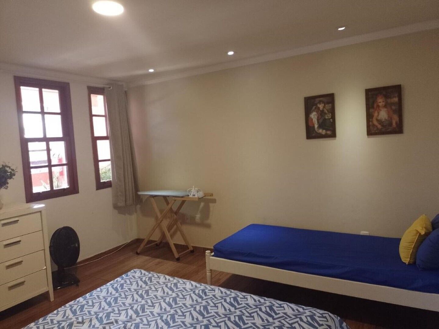 1 Schlafzimmer, Bügeleisen/Bügelbrett, Reisekinderbett, kostenloses WLAN