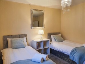 3 Schlafzimmer, kostenloses WLAN, Bettwäsche
