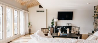 Spectacular Views! Large Home on 63 Acre Farm