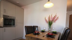 Dining - 2 bedroom accommodation in Whitby (Whitby)
