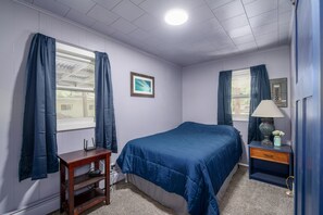 2 slaapkamers, een bureau, reisbedje, gratis wifi