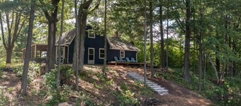 Indiglo Cottage on Pine River