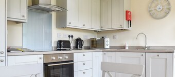 Sherwood Forest Lodge 2