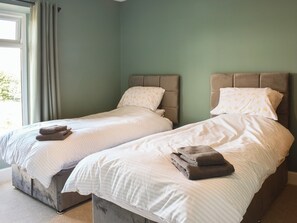 2 bedrooms, free WiFi, bed sheets
