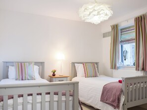 2 Schlafzimmer, kostenloses WLAN, Bettwäsche, Rollstuhlgeeignet