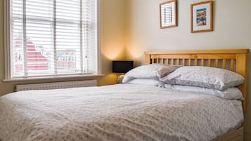 2 habitaciones, wifi gratis y ropa de cama