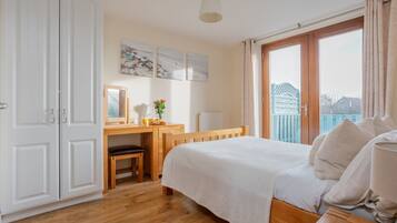 3 chambres, fer et planche Ă repasser, lit parapluie, Wi-Fi