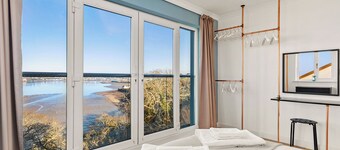 4 bedroom accommodation in Pembroke Dock